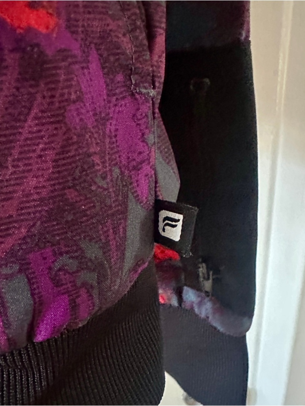 Fabletics | Ithaca Bomber Jacket - Picture 8 of 9